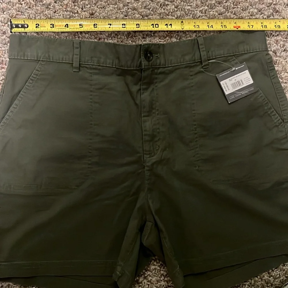 Eddie Bauer Adventure Ripstop Short-Size 14 NWT